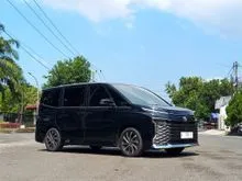 2022 Toyota Voxy 2.0 MPV