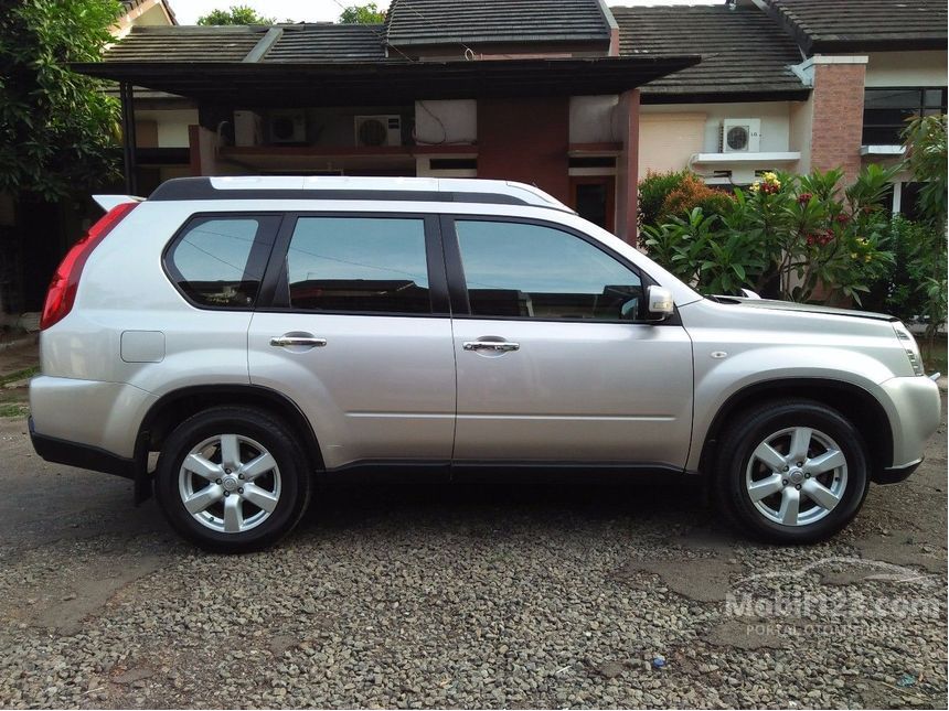 Jual Mobil Nissan X-Trail 2009 XT 2.5 di DKI Jakarta 