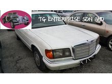 1990 Mercedes-Benz 300SEL 3.0 Sedan