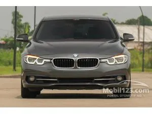 2017 BMW 320i 2.0 Sport Sedan
