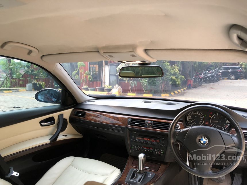 Jual Mobil BMW 320i 2005 E90 2.0 di Jawa Barat Automatic 