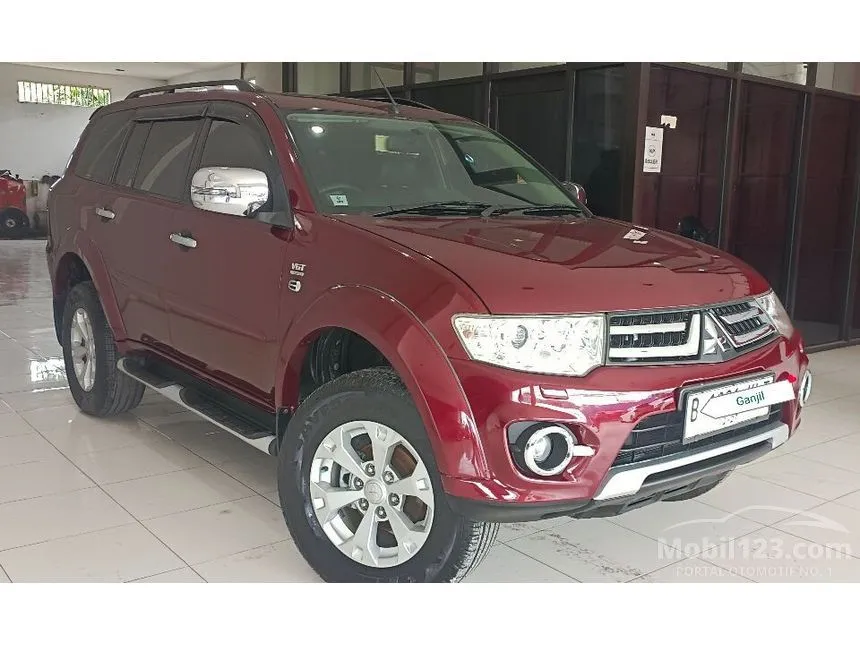 2015 Mitsubishi Pajero Sport Dakar SUV