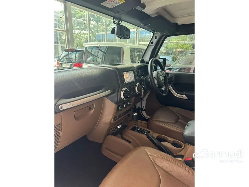 2014 Jeep Wrangler Sahara Unlimited 4 Door SUV