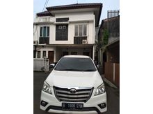 Toyota Kijang Innova 2013-14 Diesel G 2.5 MT Putih