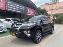 2016 Toyota Fortuner 2.8 (ปี 15-18) V SUV AT
