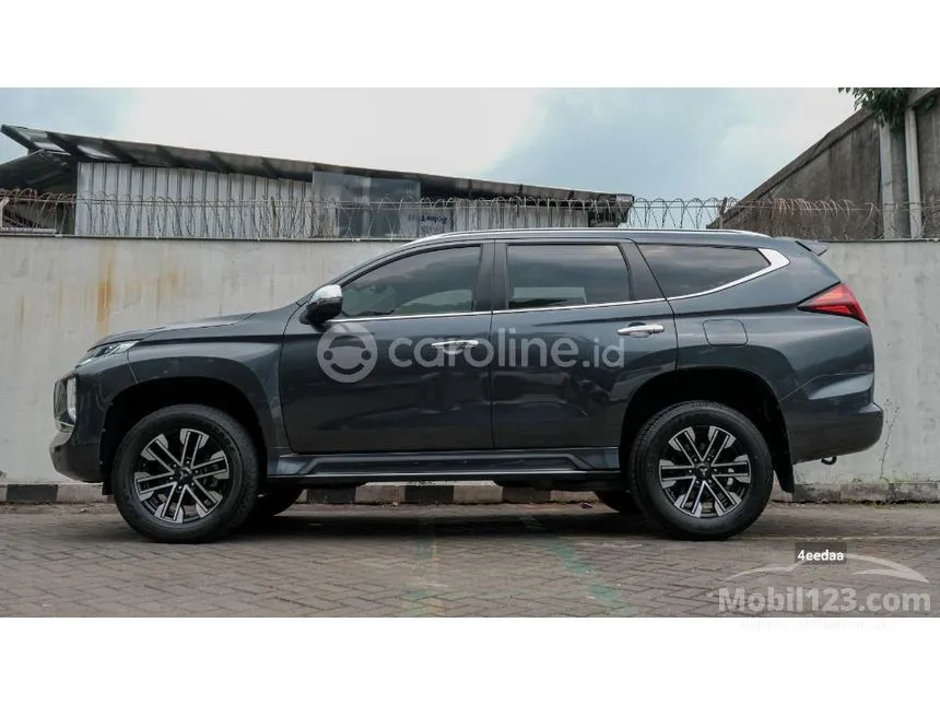 2022 Mitsubishi Pajero Sport Dakar 4x2 SUV
