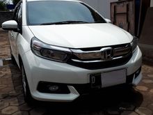 Dijual cepat Honda Mobilio 1.5 E 2017 pemakaian pribadi