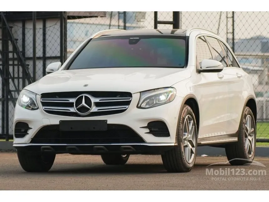 2019 Mercedes-Benz GLC200 AMG SUV