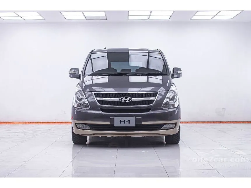 2010 Hyundai H-1 Maesto Deluxe Van