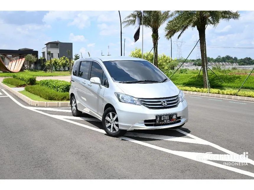 Jual Mobil Honda Freed 2010 Power Sliding Door 1.5 di DKI Jakarta Automatic MPV Silver Rp 108.000.000