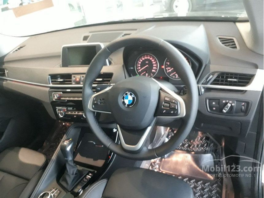 Jual Mobil BMW X1 2017 sDrive18i xLine 1.5 di DKI Jakarta 