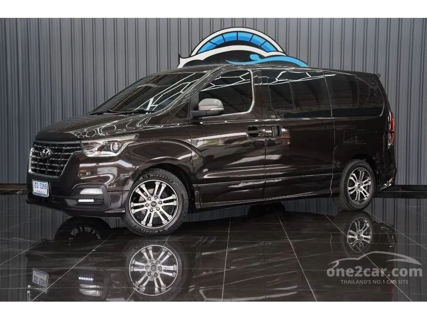 2019 Hyundai H-1 Elite Van