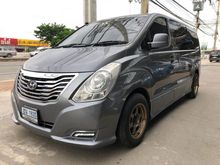 2010 Hyundai H-1 2.5 (ปี 08-16) Maesto Deluxe Van AT