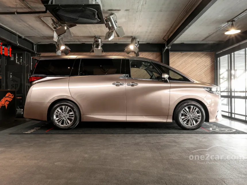 2026 Toyota ALPHARD HEV Z Van