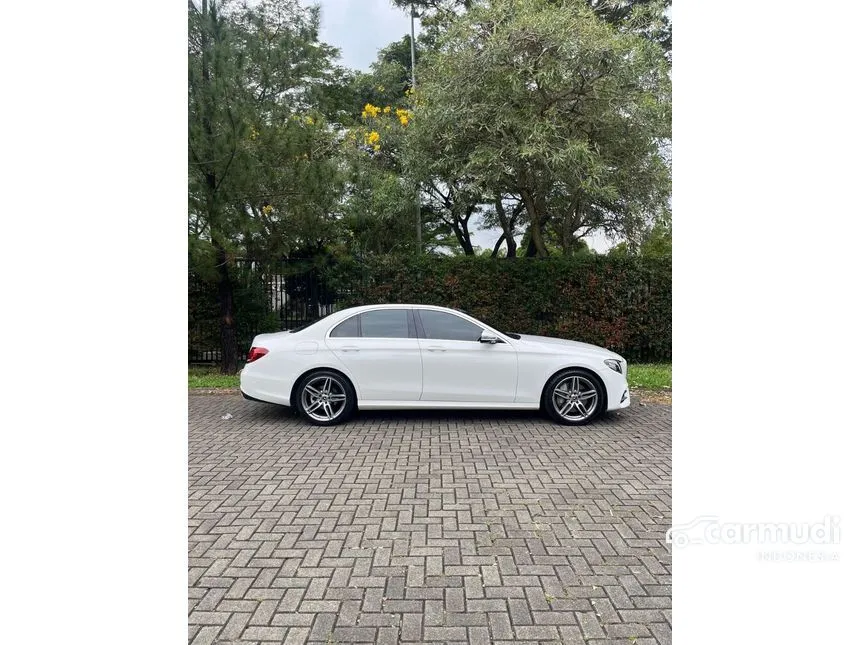 2017 Mercedes-Benz E300 AMG Line Sedan