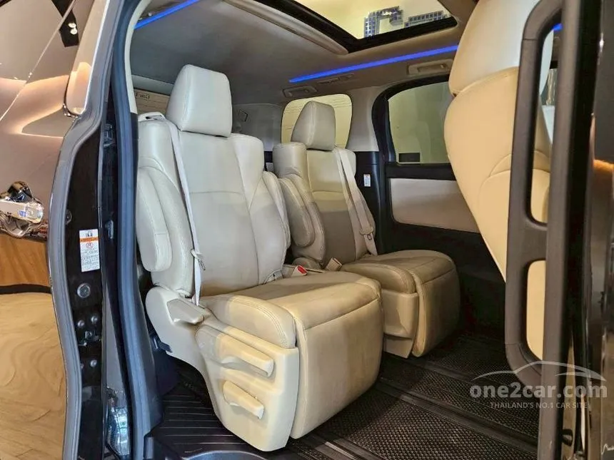 2021 Toyota ALPHARD HV X Van
