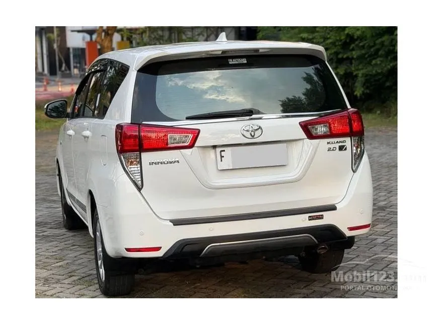 2020 Toyota Kijang Innova V MPV