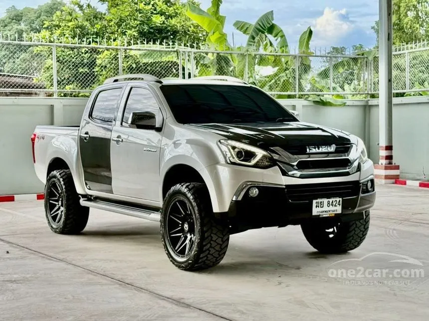 2015 Isuzu D-MAX Vcross Z-Prestige Cab-4 Pickup