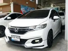 2018 Honda JAZZ 1.5 (ปี 14-22) V+ Hatchback