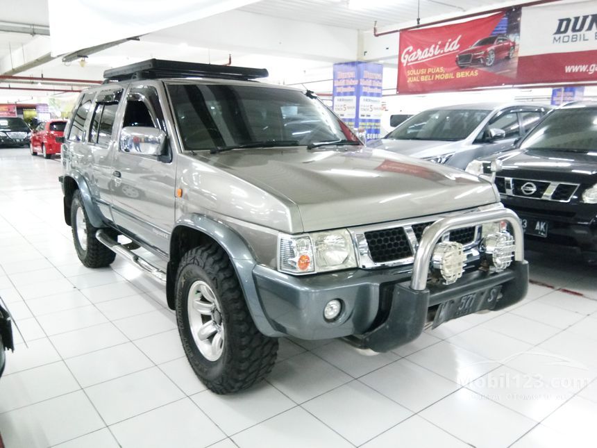 Jual Mobil Nissan Terrano 2004 Kingsroad K2 2.4 di Jawa 