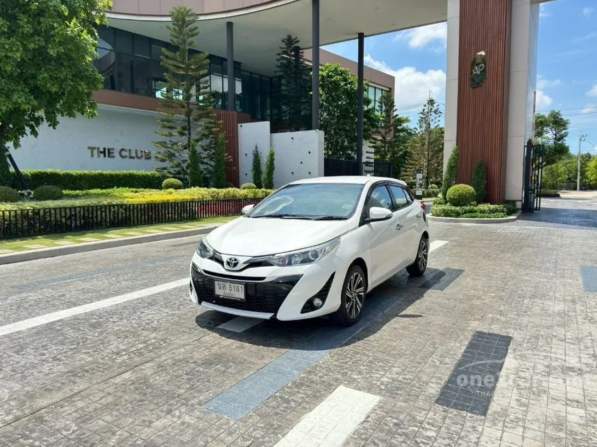 2020 Toyota YARIS G Hatchback