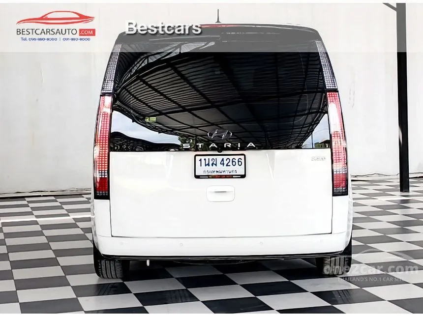 2022 Hyundai Staria Premium Van