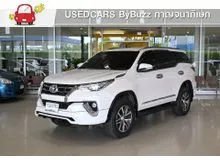 2015 Toyota FORTUNER 2.4 (ปี 15-25) V SUV