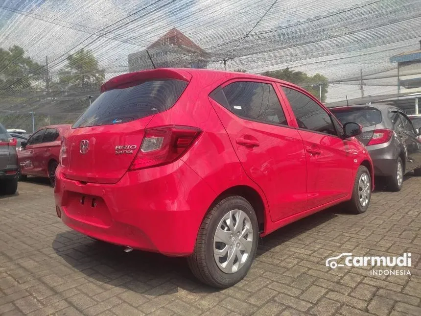 Jual Mobil Honda Brio 2023 S Satya 1.2 di Jawa Timur Manual Hatchback Merah Rp 155.500.000