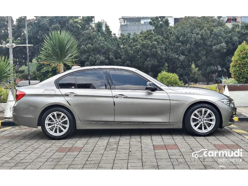 2016 BMW 320i Sport Sedan