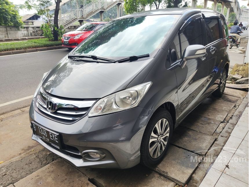 Honda freed 2013