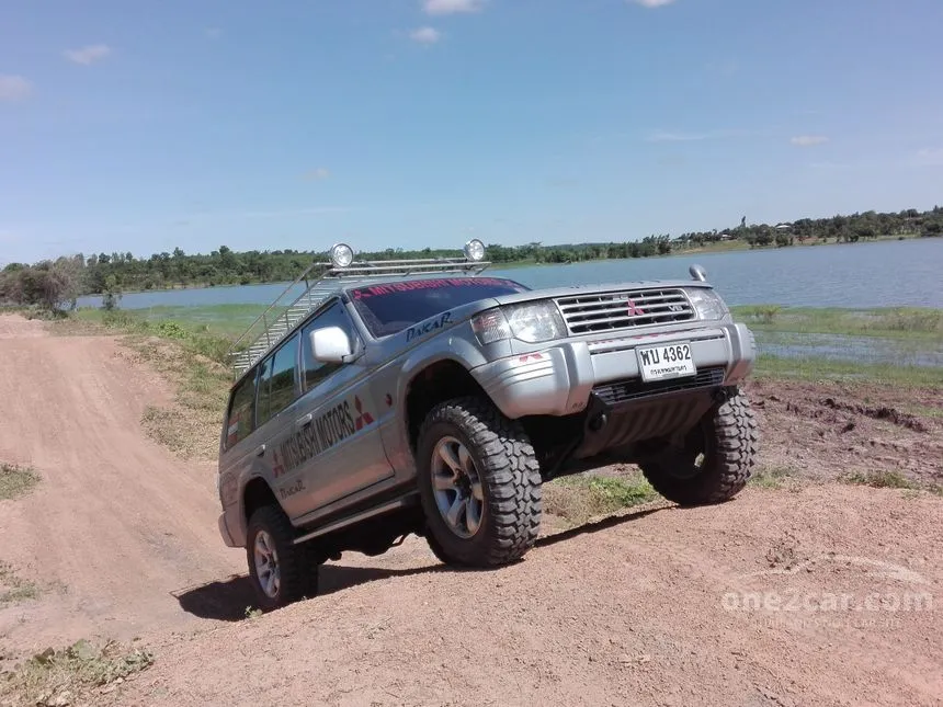 1998 Mitsubishi Pajero GLX SUV