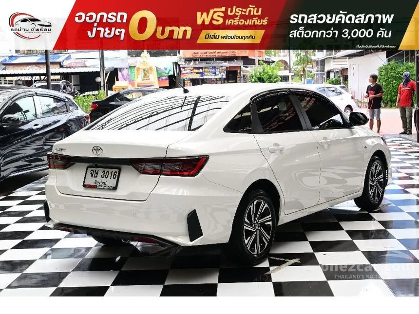 2025 Toyota Yaris Ativ Sport Sedan