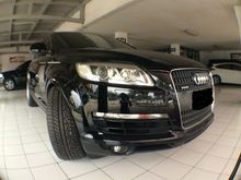 Audi Q7 4.2 Quatro Th 2006 Hitam Km 56rb ( Kondisi terawat )