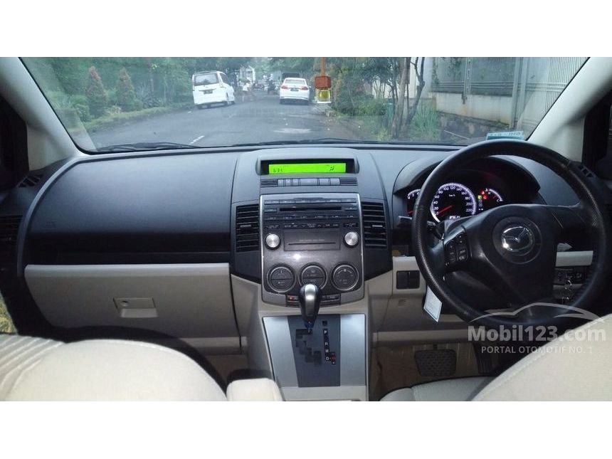 2009 Mazda 5 2.0 Automatic MPV Minivans