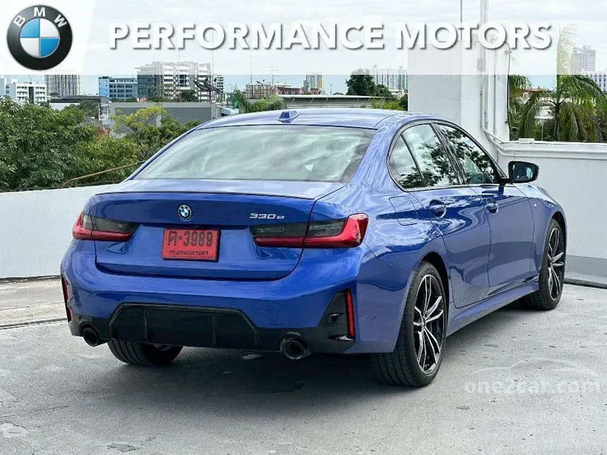 2025 BMW 330e M Sport Sedan