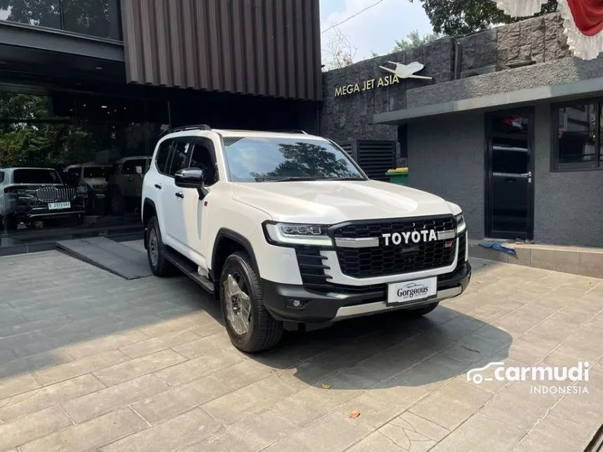 2024 Toyota Land Cruiser GR-S 70th Anniversary SUV