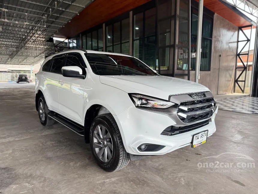 2021 Isuzu MU-X Elegant SUV