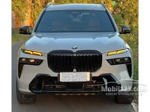 2023 BMW X7 3.0 xDrive40i M Sport SUV