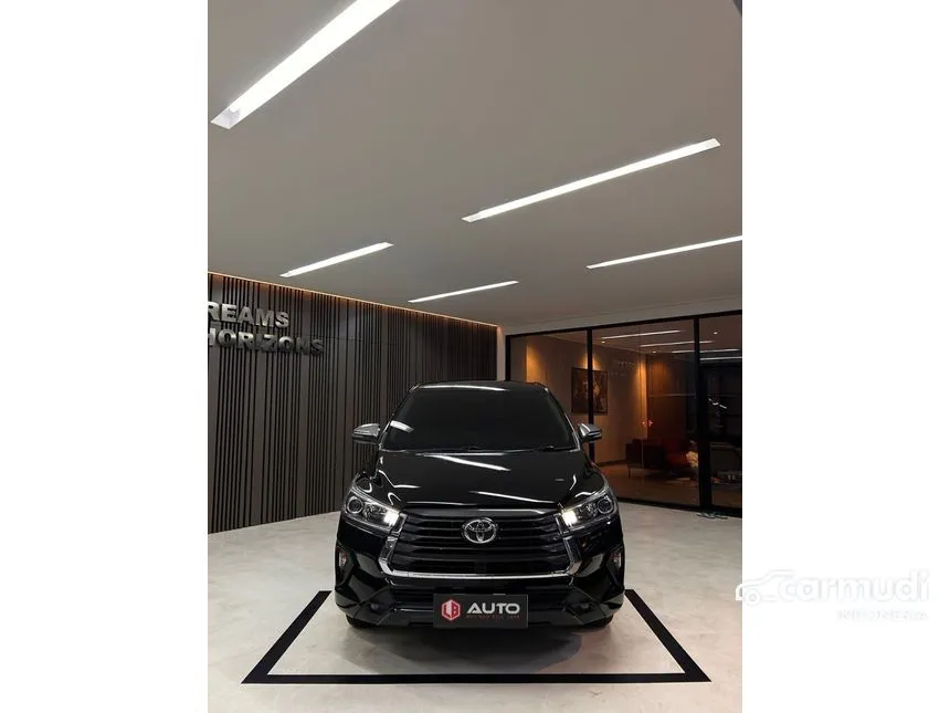 2021 Toyota Kijang Innova V MPV