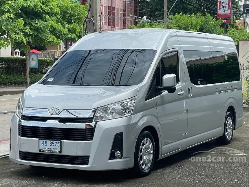 2019 Toyota Commuter Van