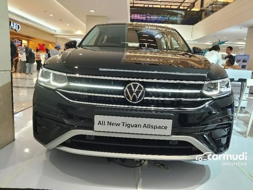 Jual Mobil Volkswagen Tiguan 2023 Allspace 1.4 di Jawa Barat Automatic SUV Hitam Rp 795.000.000