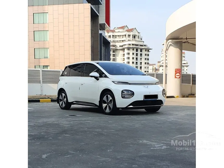 2024 Wuling Cloud EV 460KM Hatchback