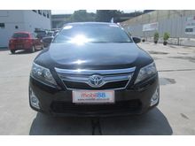 2013 Toyota Camry Hybrid 2.5 Hybrid Sedan