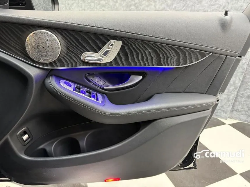 2022 Mercedes-Benz GLC200 Night Edition AMG Line SUV