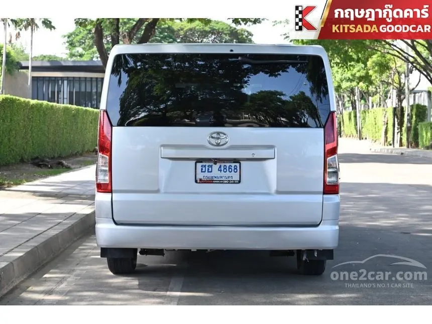 2019 Toyota Hiace GL Van