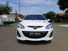 Mazda 2 1.5 V Hatchback Thn.2014 Putih Mulus Luar Dalam Pajak 1 Thn Siap Pakai