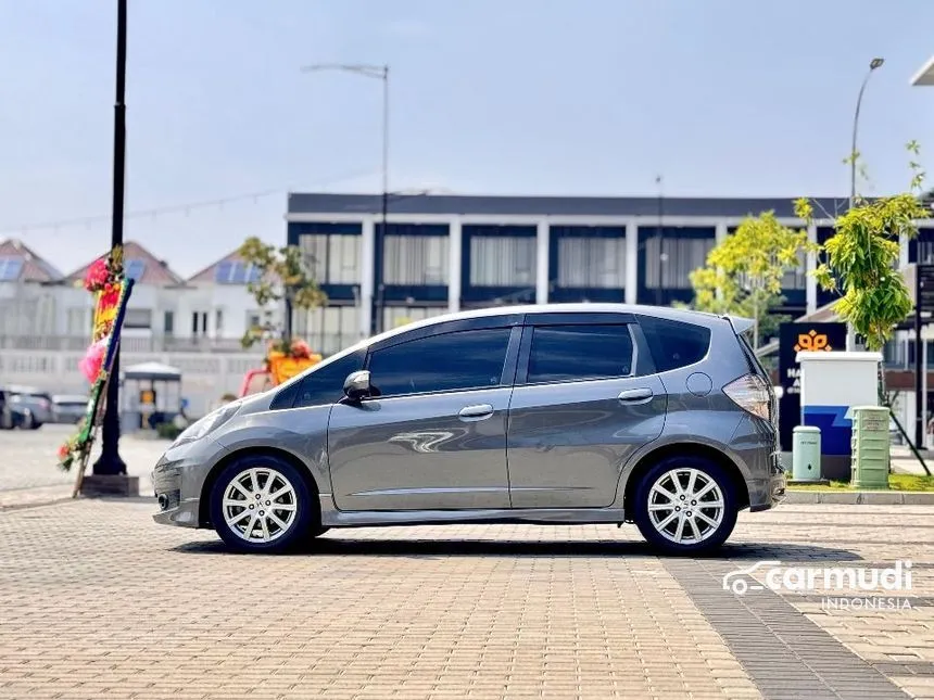 2013 Honda Jazz RS Hatchback