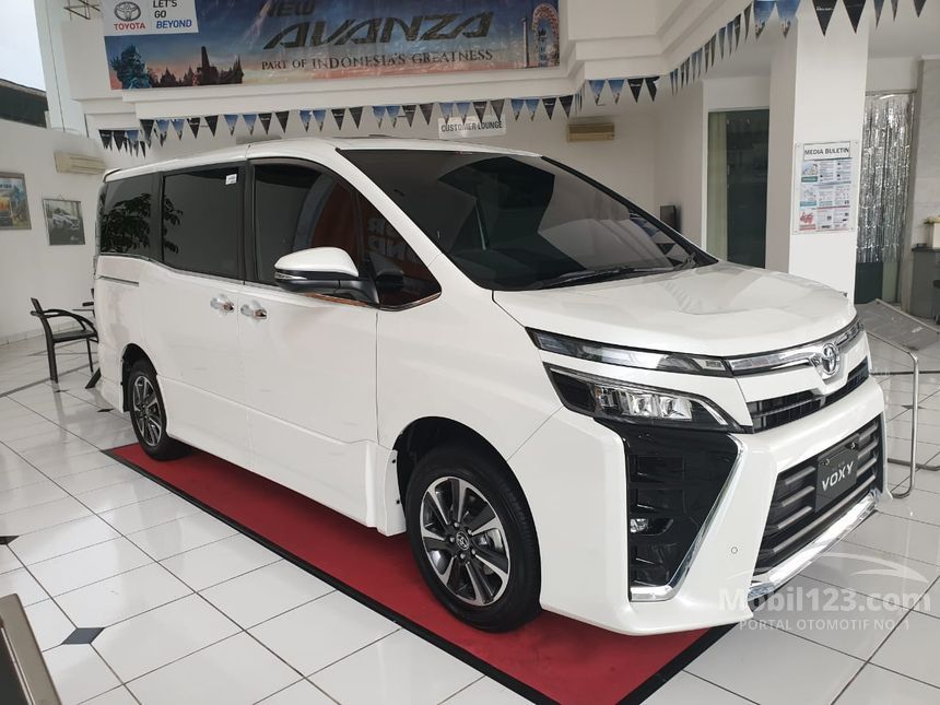 Jual Mobil  Toyota  Voxy  2021 2 0 di DKI Jakarta Automatic 