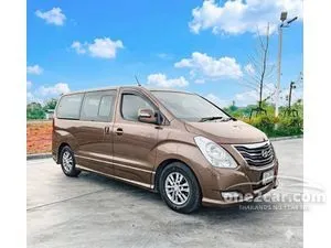 2015 Hyundai H-1 2.5 Deluxe Van