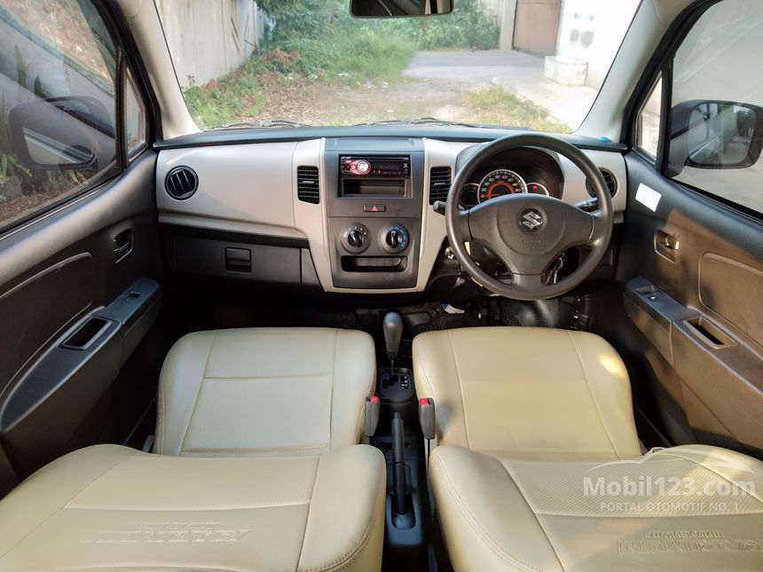 Jual Mobil Suzuki Karimun Wagon R 2021 GL Wagon R 1 0 di Jual Mobil Suzuki Karimun Wagon R 2021 GL Wagon R 1 0 di